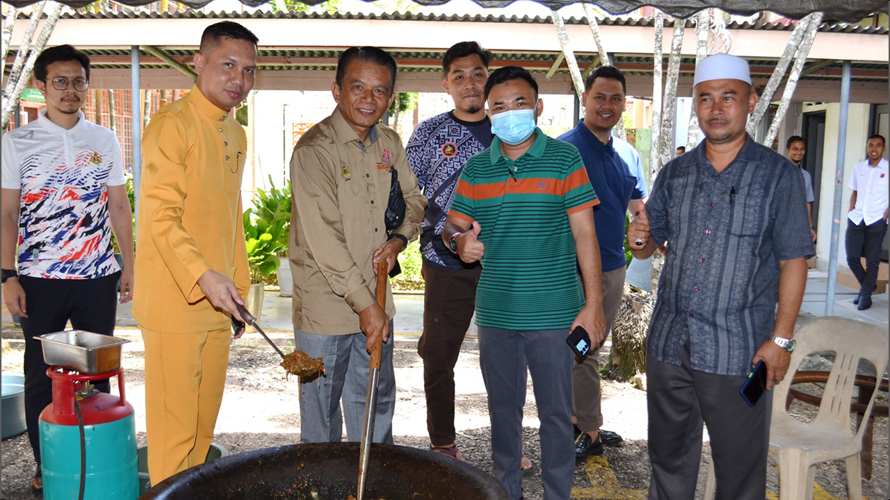 PROGRAM IBADAH KORBAN DAN JAMUAN MAJLIS DAERAH MACHANG 