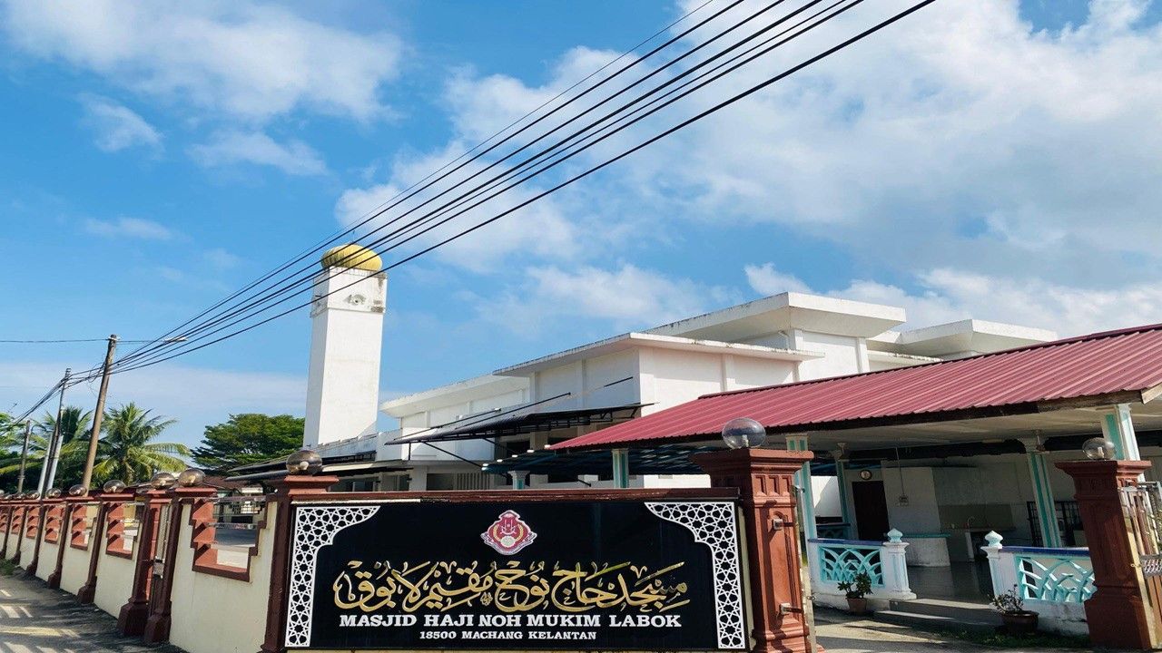 /index.php/component/ajax/?p=image&src=%7B%22file%22%3A%22images%2FPelancongan%2FTempat_Menarik%2FTempat_Ibadat%2FSlide13.jpg%22%2C%22thumbnail%22%3A%22%2C%2C%22%7D&hash=25dba94d